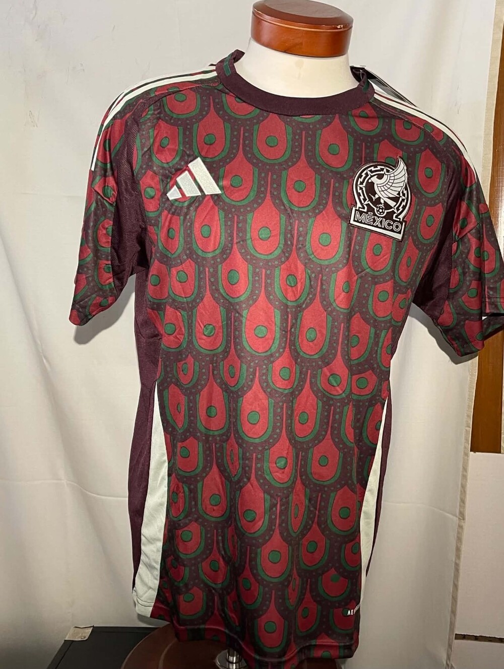 Soccer Mexico jersey fan version adidas unisex sizes S,M,L,XL. Red